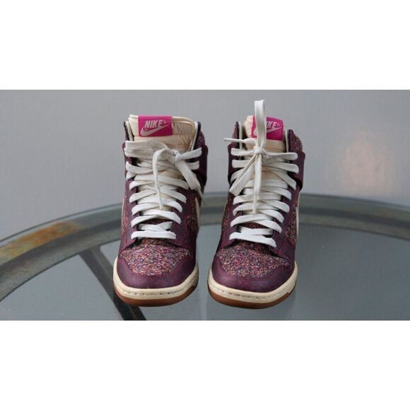 NIKE SKY HIGH DUNK DIGITAL FLORAL WEDGE HEEL 540859-600 2013 US WOMENS SIZE 5.5 - Picture 2 of 7